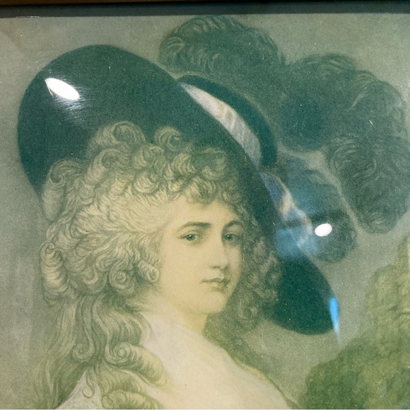 Convex Bubble Glass Framed Portrait Print Ornate Gold Frame 8x10 Victorian Lady - Picture 7 of 16